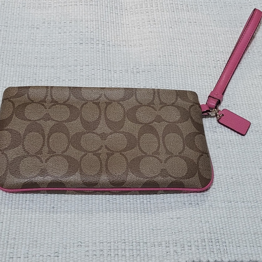 Coach clutch purse
